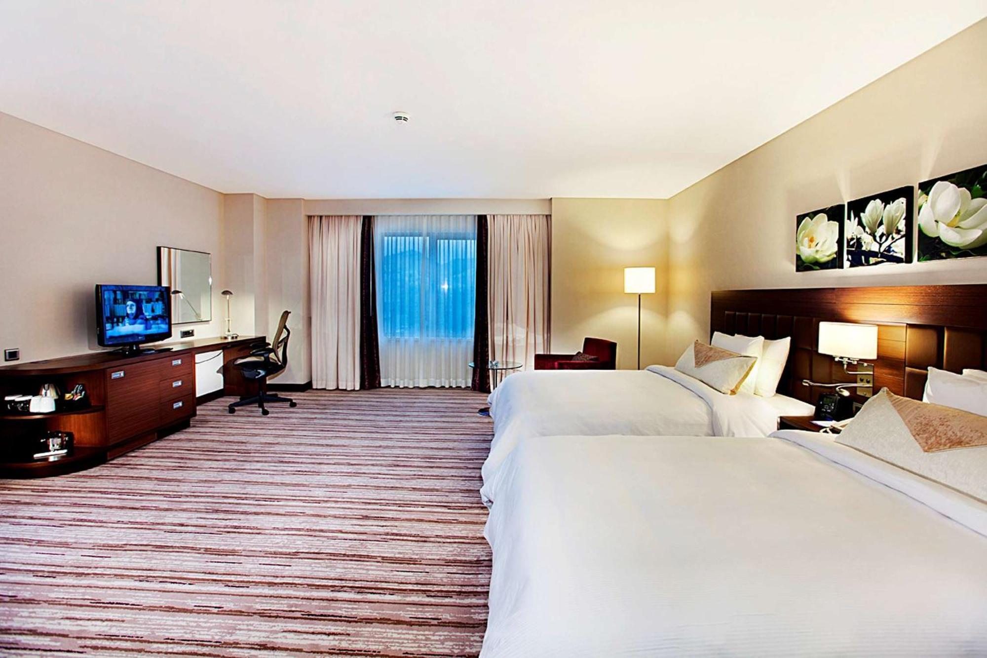 Hilton Garden Inn שנליאורפה מראה חיצוני תמונה