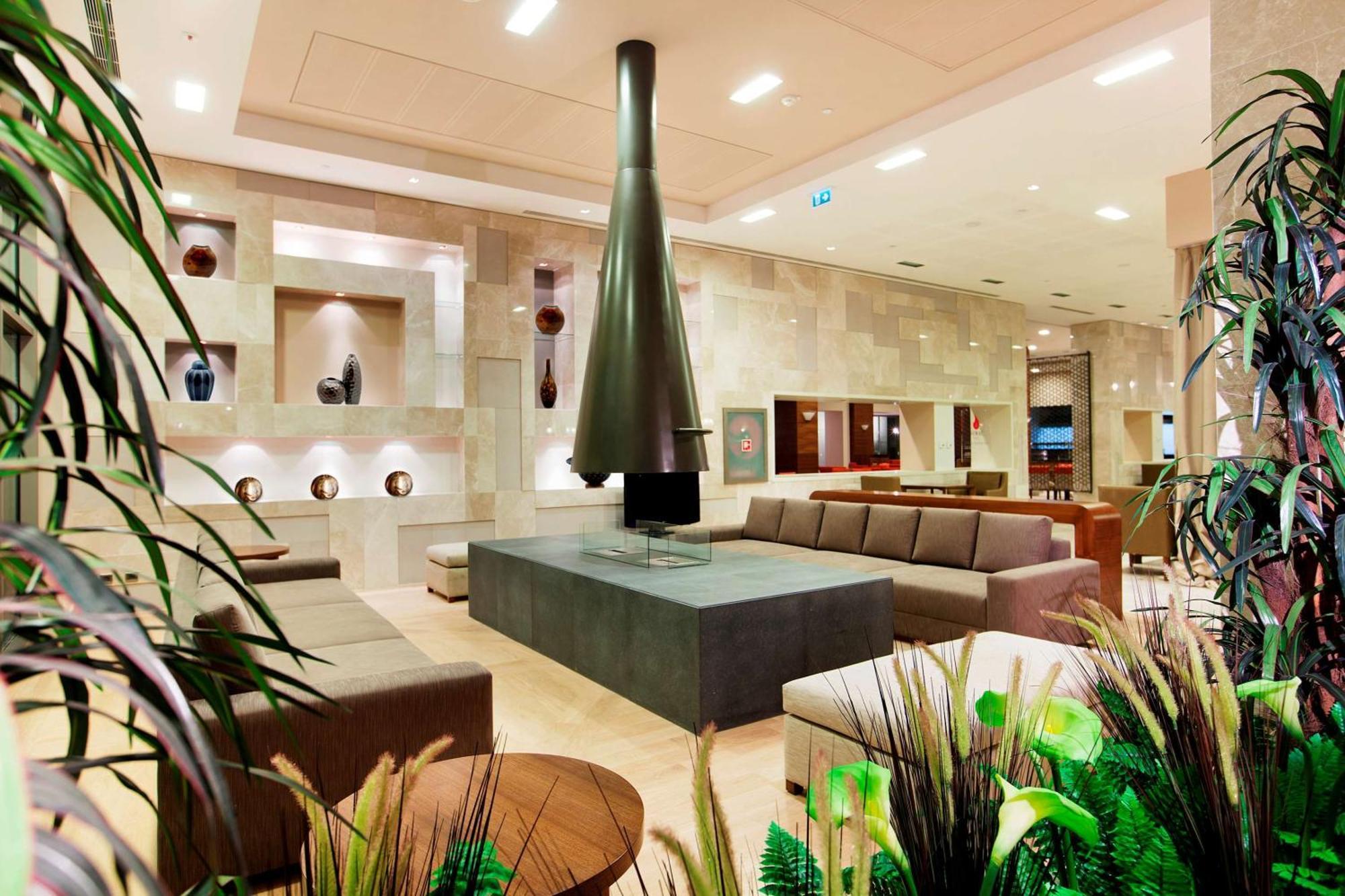 Hilton Garden Inn שנליאורפה מראה חיצוני תמונה