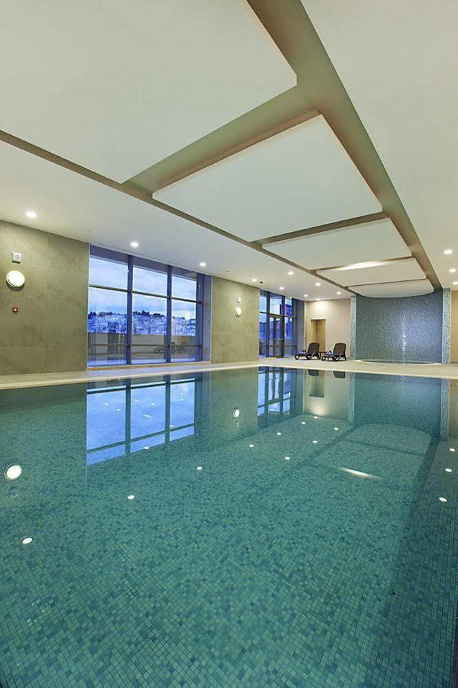 Hilton Garden Inn שנליאורפה מראה חיצוני תמונה